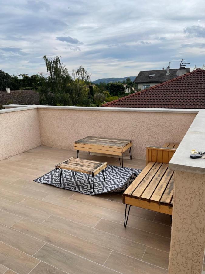 דירות Ternay  La Parenthese Balneo T2 Cosy De 40M² Avec Terrasse מראה חיצוני תמונה